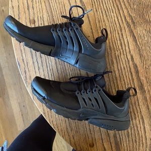 Nike presto shoes